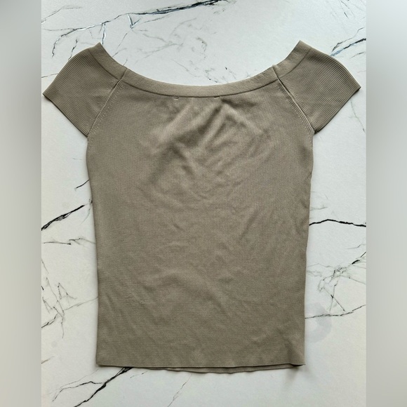 Zara STRAIGHT NECK TOP Size Medium - Picture 3 of 5